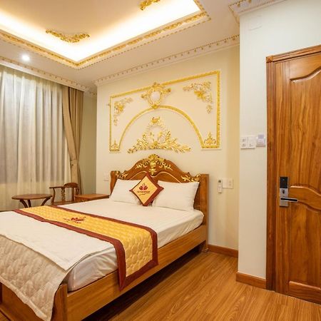Tri Tam Hotel - Khach San Tri Tam Ben Luc Dış mekan fotoğraf