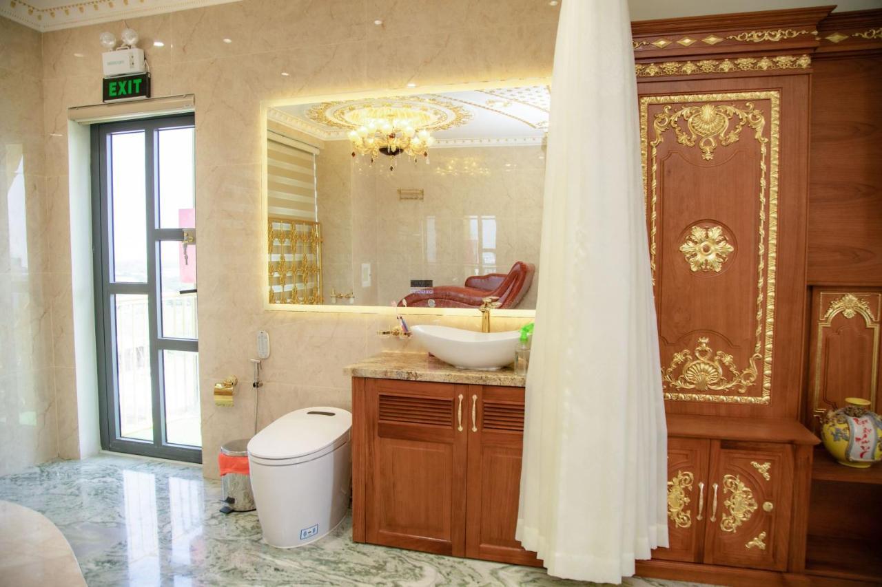 Tri Tam Hotel - Khach San Tri Tam Ben Luc Dış mekan fotoğraf