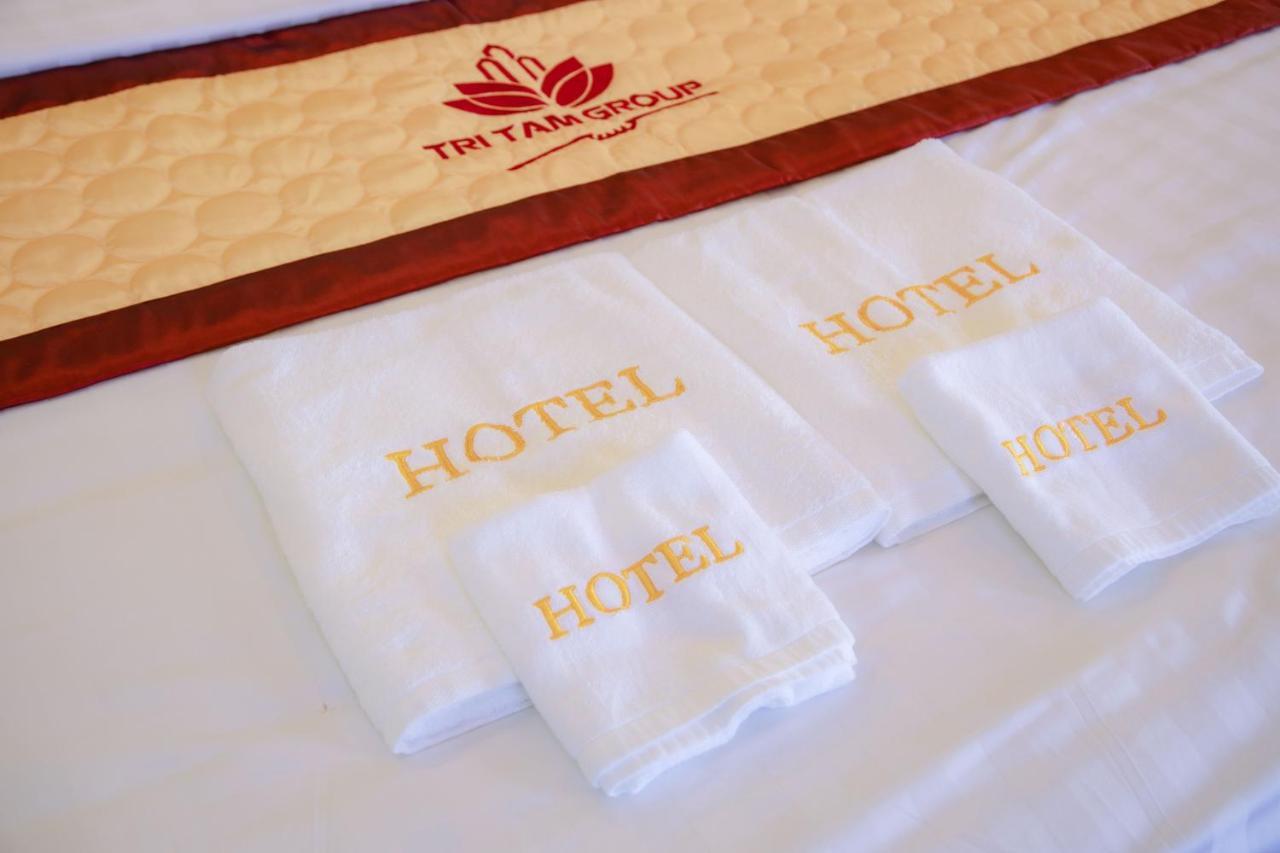 Tri Tam Hotel - Khach San Tri Tam Ben Luc Dış mekan fotoğraf