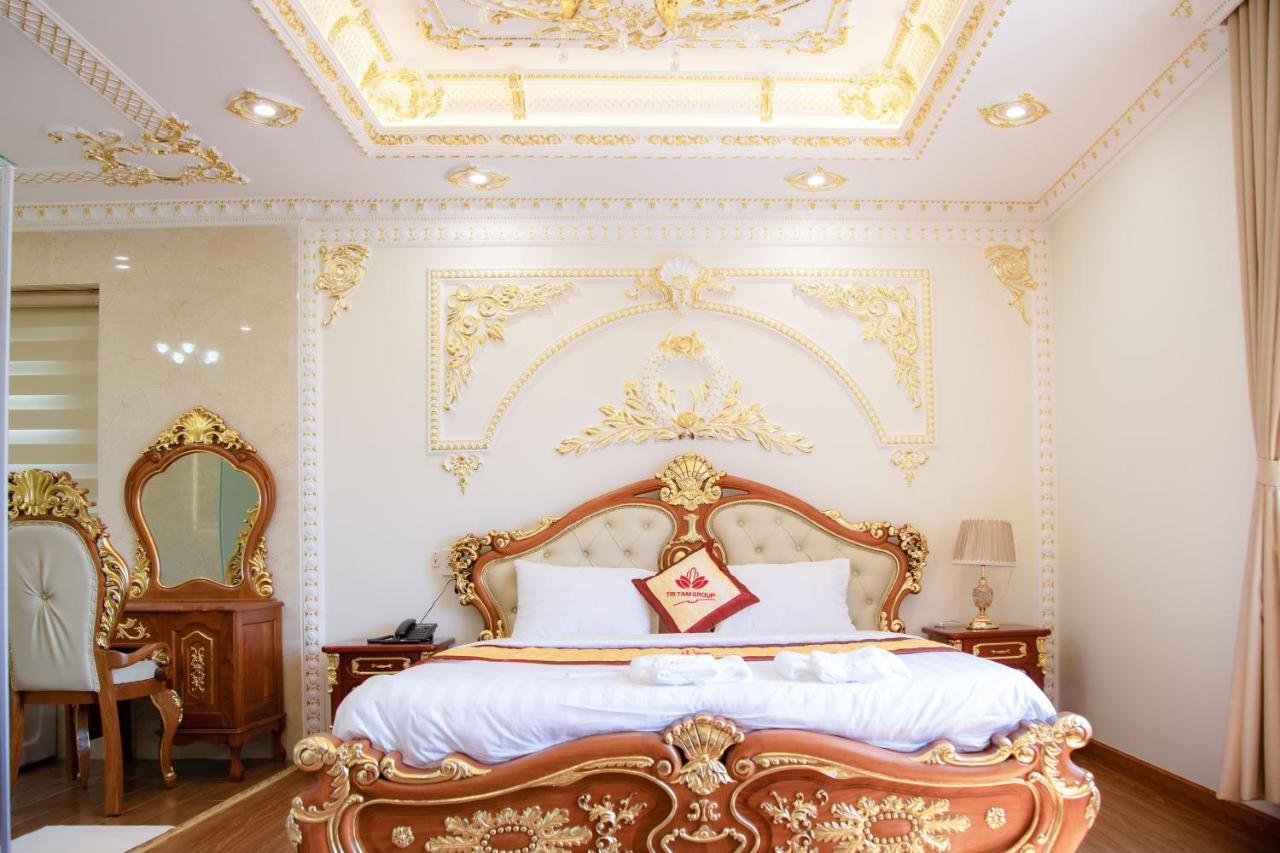 Tri Tam Hotel - Khach San Tri Tam Ben Luc Dış mekan fotoğraf