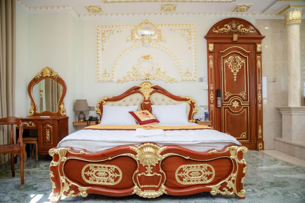 Tri Tam Hotel - Khach San Tri Tam Ben Luc Dış mekan fotoğraf