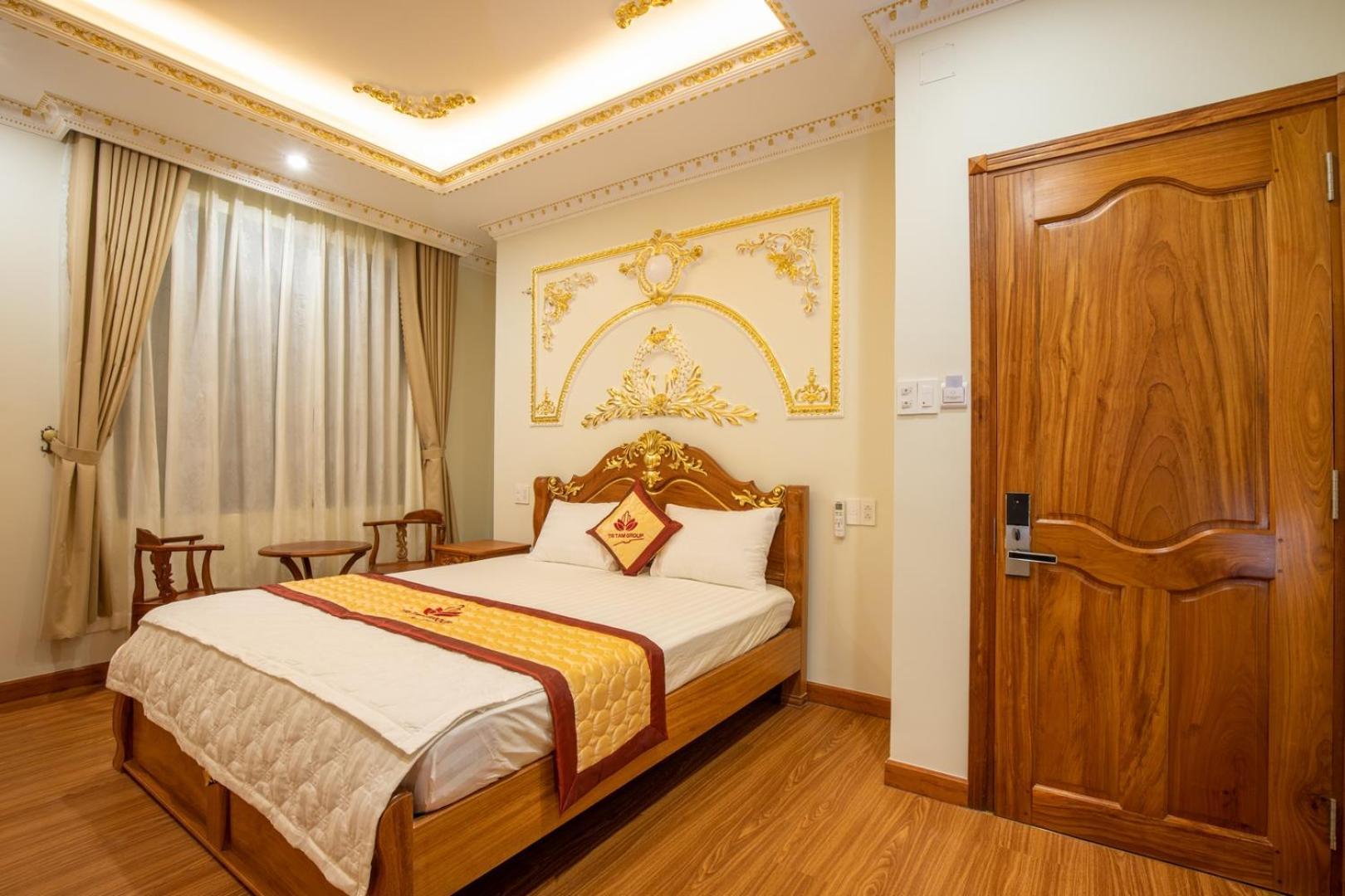 Tri Tam Hotel - Khach San Tri Tam Ben Luc Dış mekan fotoğraf